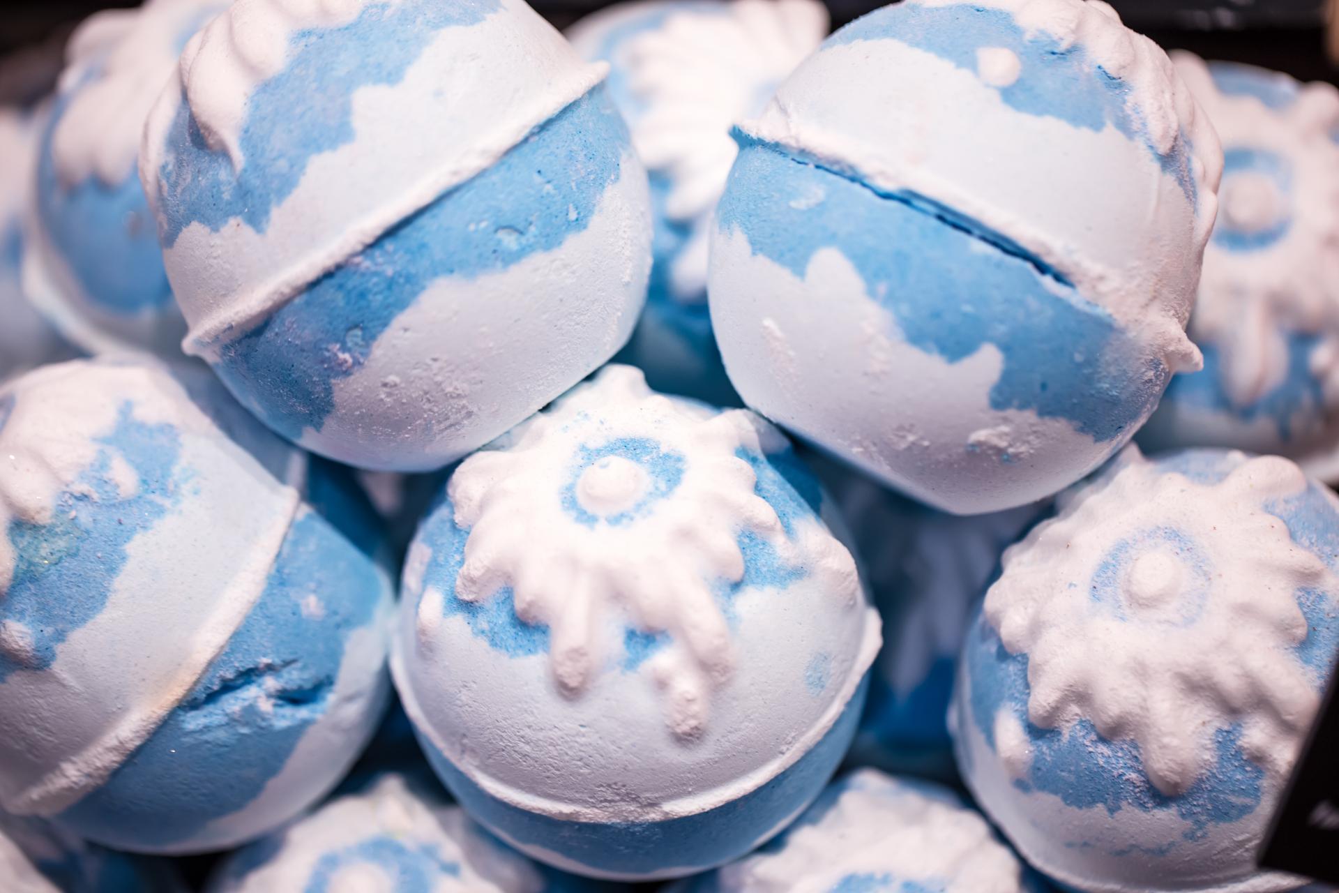 Raspberry Honey Hand made Bath Bomb