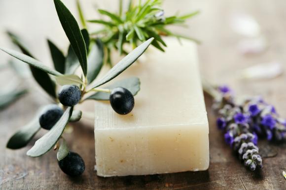 Black Olive Oil with Lavender
