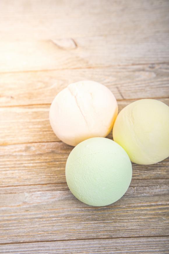 Summer Days Hand made Bath Bomb